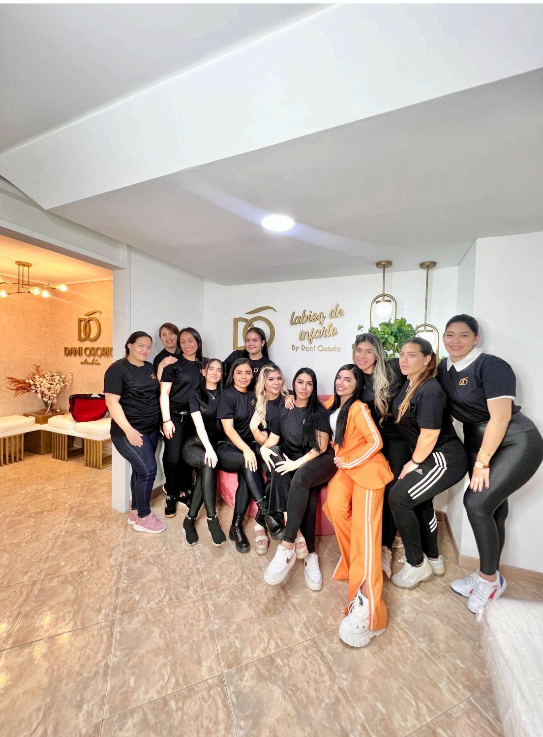 Dani Osorio Studio Medellín - Equipo Labios de Infarto